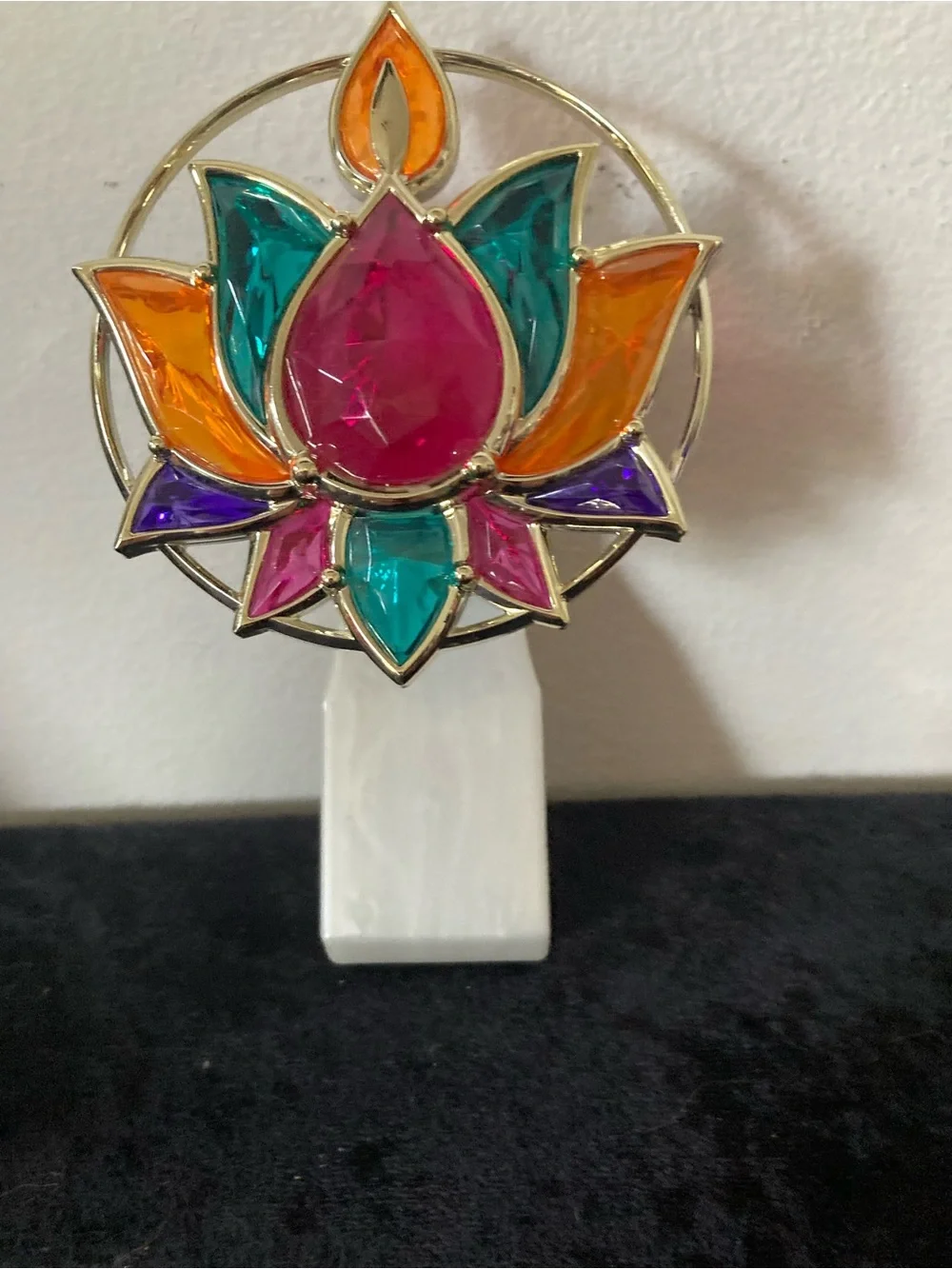 Bath & Body Works Diwali Lotus Flower Decorative Fragrance Plug Colorful